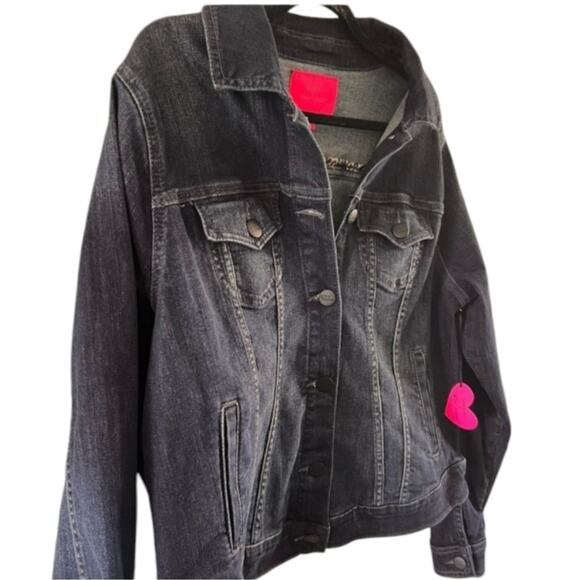 Torrid x Betsey Johnson Floral skull trucker jean jacket coat Plus Size 2 2X New - Picture 7 of 14